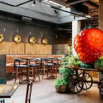 Ruby Molly By Ihg Отель