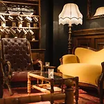 Ruby Molly By Ihg Отель 4*